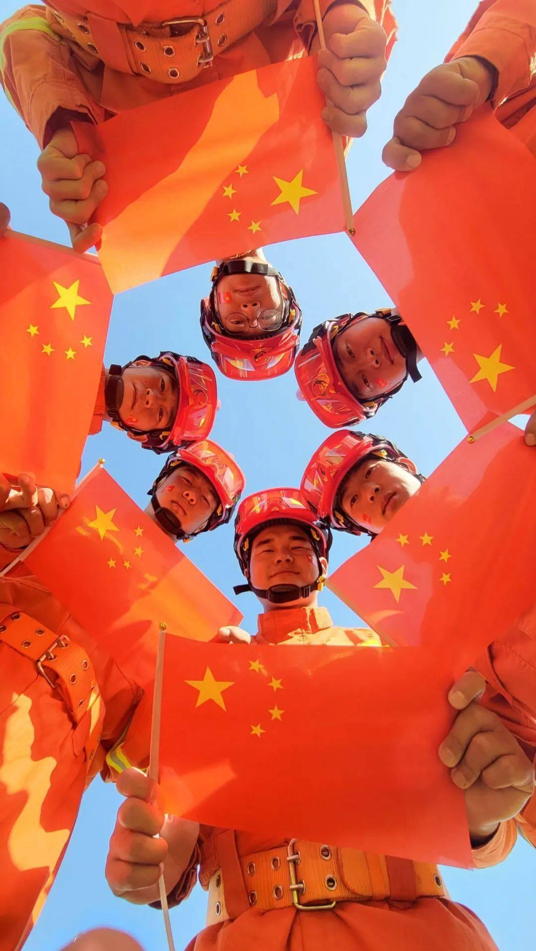 高峰和王姬的爱情羡煞众人，他们能在一起多么不容易？游戏画面